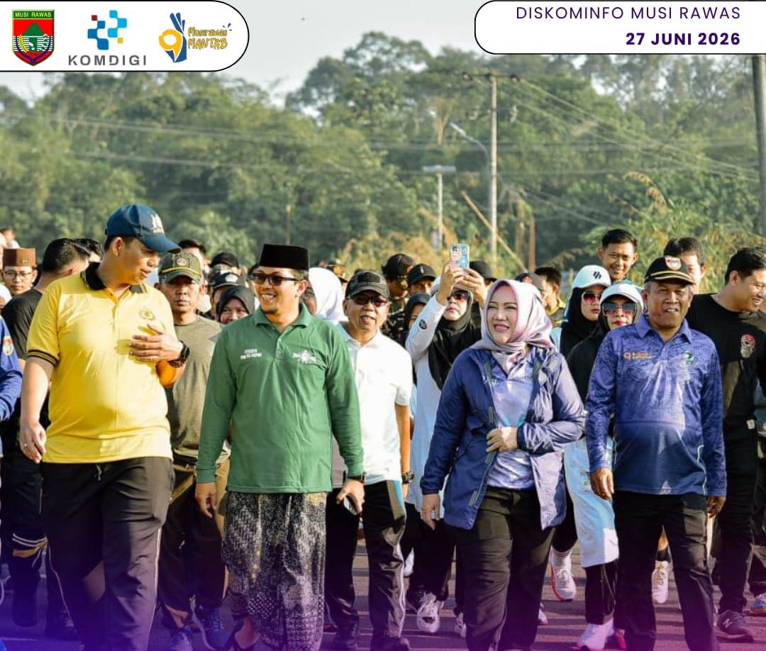 Bupati Hj. Ratna Machmud Hadiri Gerak Jalan Santai Polres Mura, Perkuat Sinergitas Jelang Hari Bhayangkara ke -80