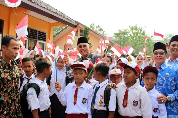 Gerakan Mura Sempurna Cerdas di SMPN Srimulyo