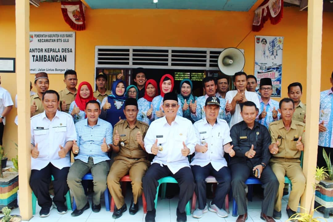 Program Akrab Desa, Bupati H2G Kunjungan Ke Desa Tambangan dan Desa Lubuk Pauh