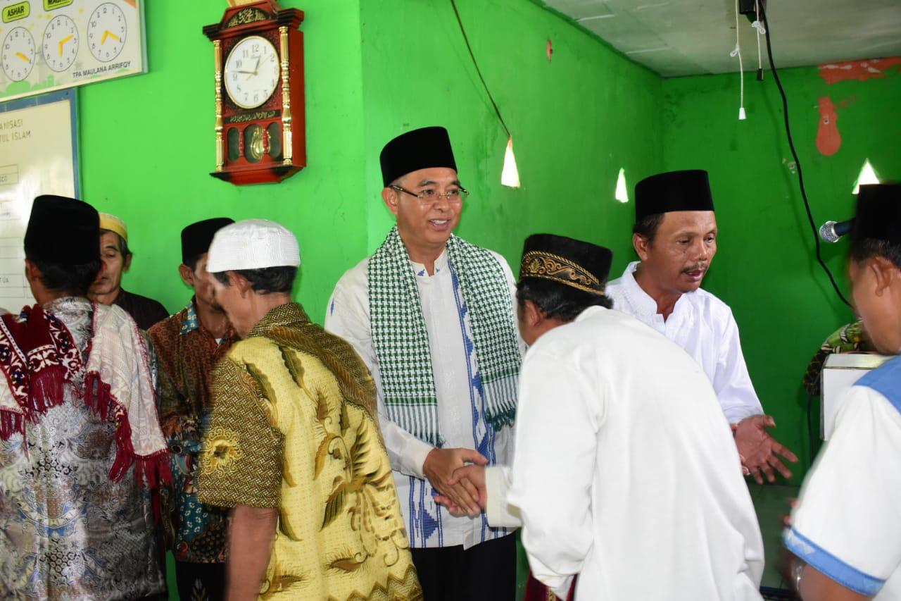 Bupati Safari Jumat Di Masjid Marifatul Islam Desa Bamasco Kecamatan Tuah Negeri