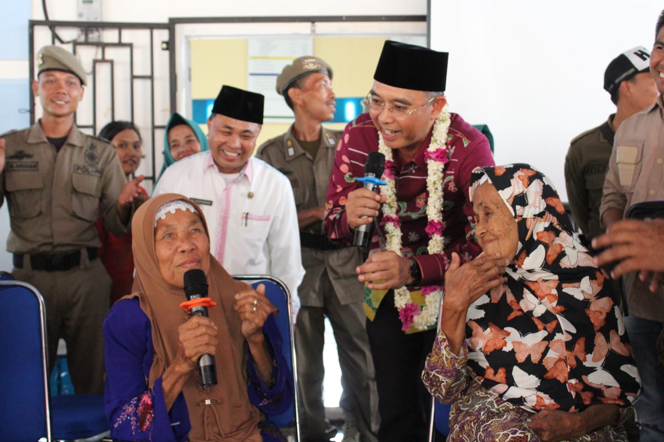 Bupati H2G Jalankan Program Akrab Desa Di 9 Desa Kecamatan Muara Lakitan