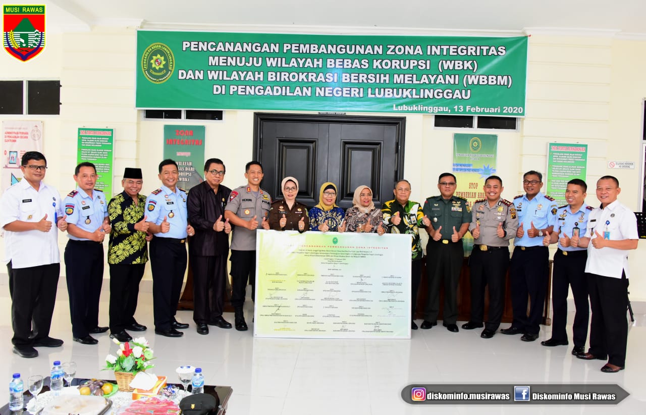 Wakil Bupati Musi Rawas Menandatangani Pencanangan Pembangunan Zona Integritas