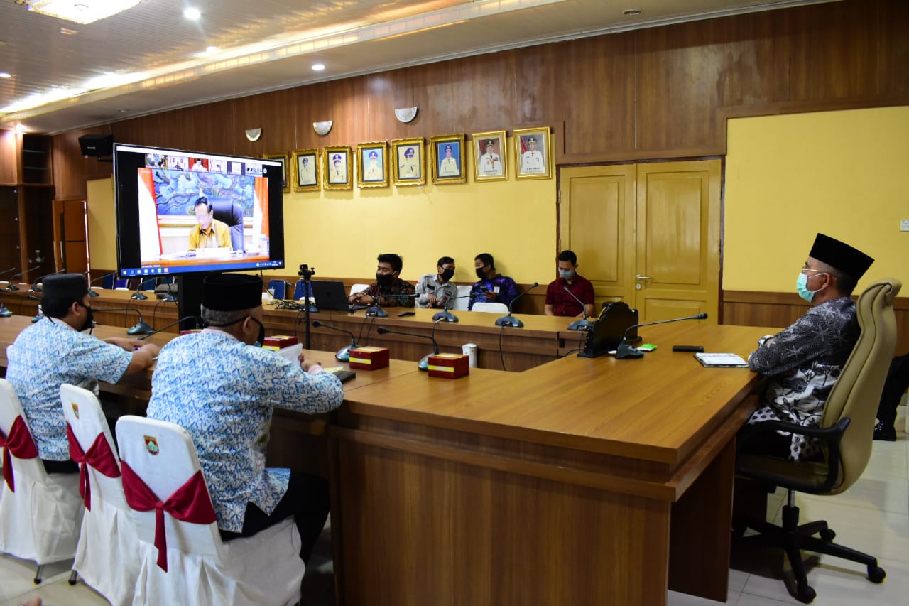 Bupati Mura Ikuti Video Conference Bersama Menteri Polhukam