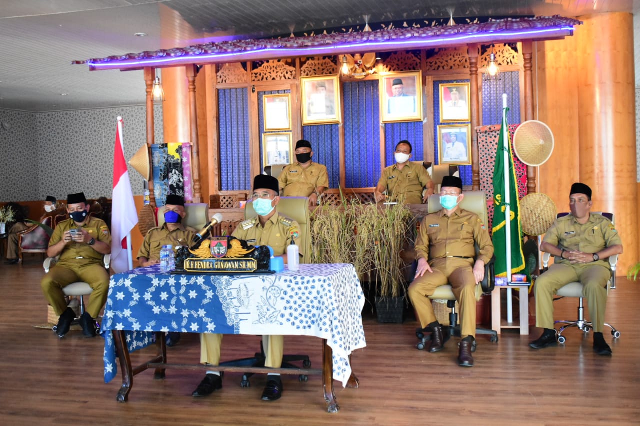 Bupati MURA saksikan pengumuman dan penganugerahan penghargaan lomba inovasi daerah tatanan normal b