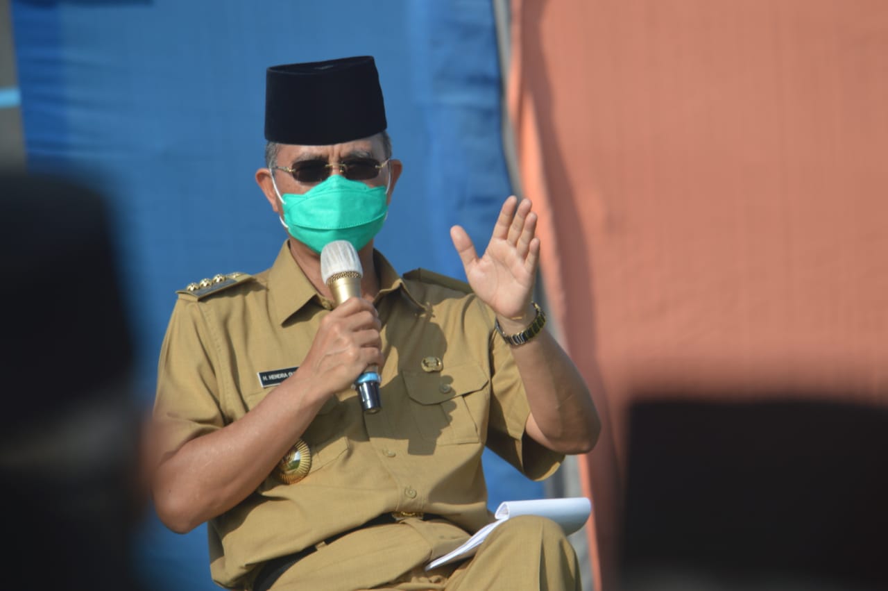 Pimpin Rapat Staf, Bupati Mura Evaluasi Kinerja OPD dan Camat