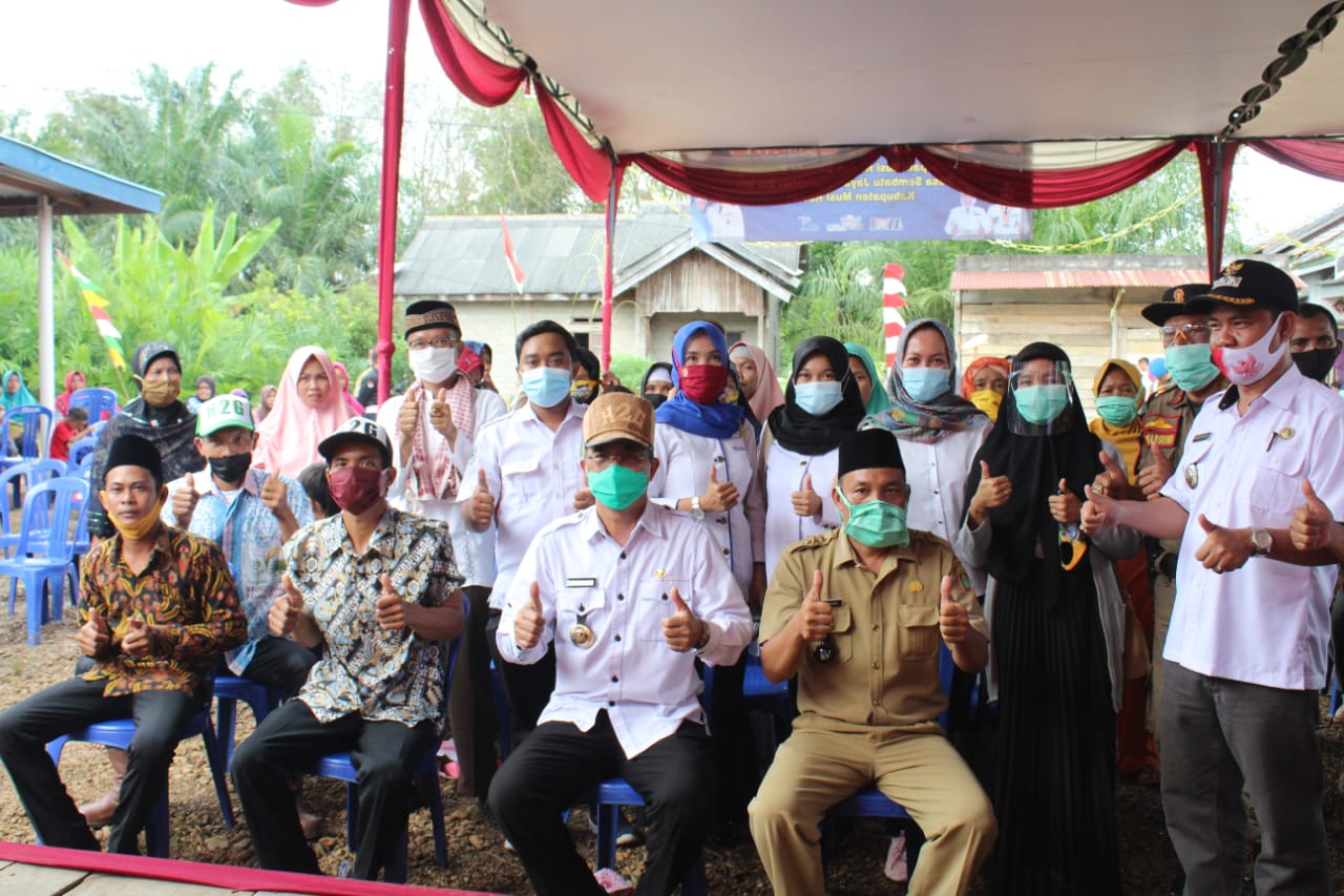 Di Desa Sembatu Jaya, Pemkab Mura Berikan Bantuan 36 Juta Untuk Pembangunan Masjid