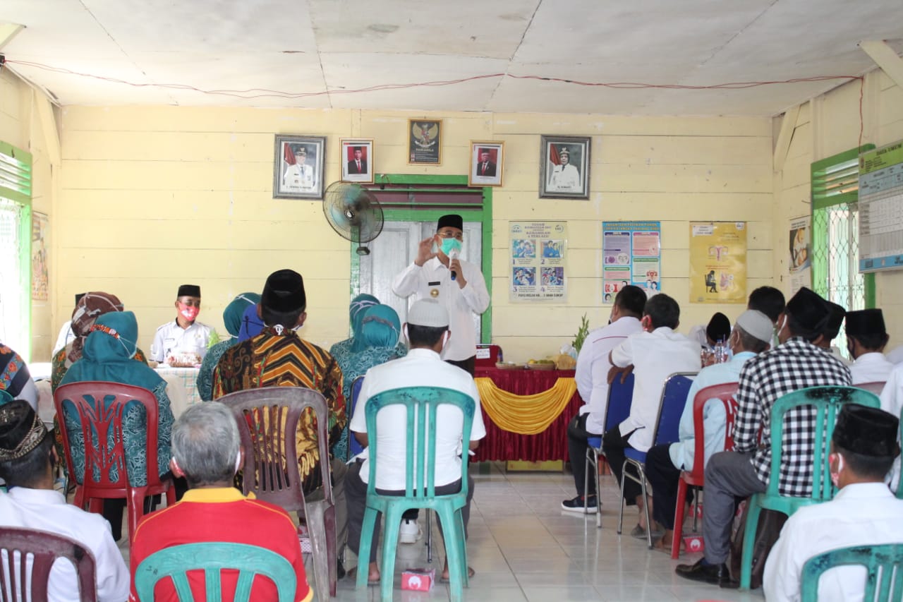 Bupati H2G Jalankan Program Akrab Desa di Kecamatan Sukakarya