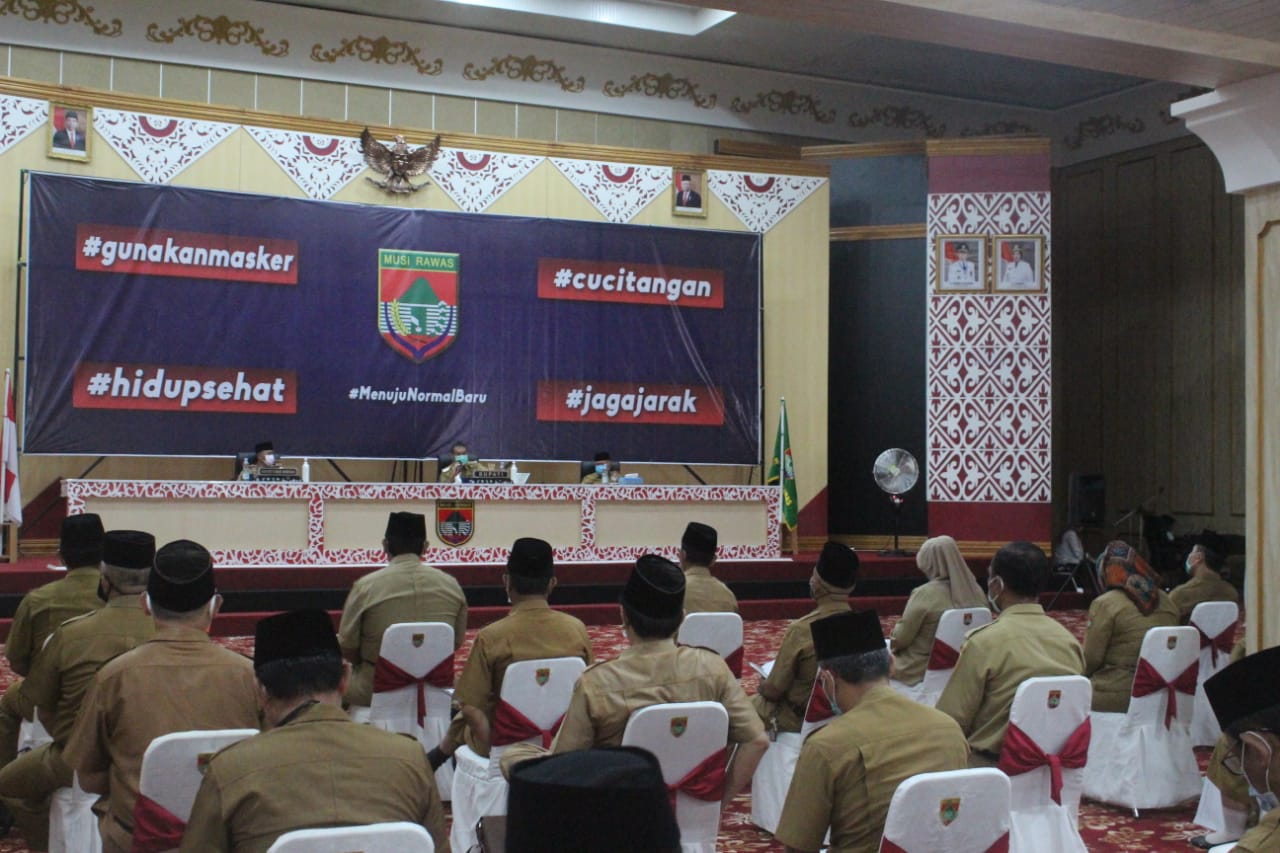 Pjs Bupati Musi Rawas Pimpin Rapat Staf Bersama OPD dan Camat