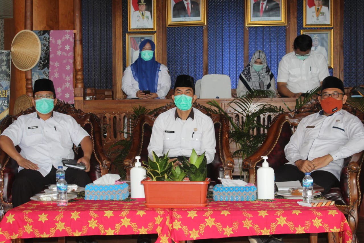 Asisten I mengikuti Rakor Teknis "Membangun dan Memperkuat Komitmen dalam Percepatan Pencengah Anak