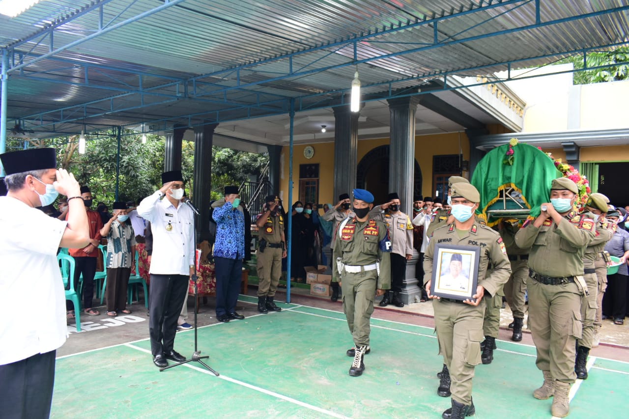 Bupati Musi Rawas jadi Inspektur Upacara Pemakaman Camat Tugumulyo