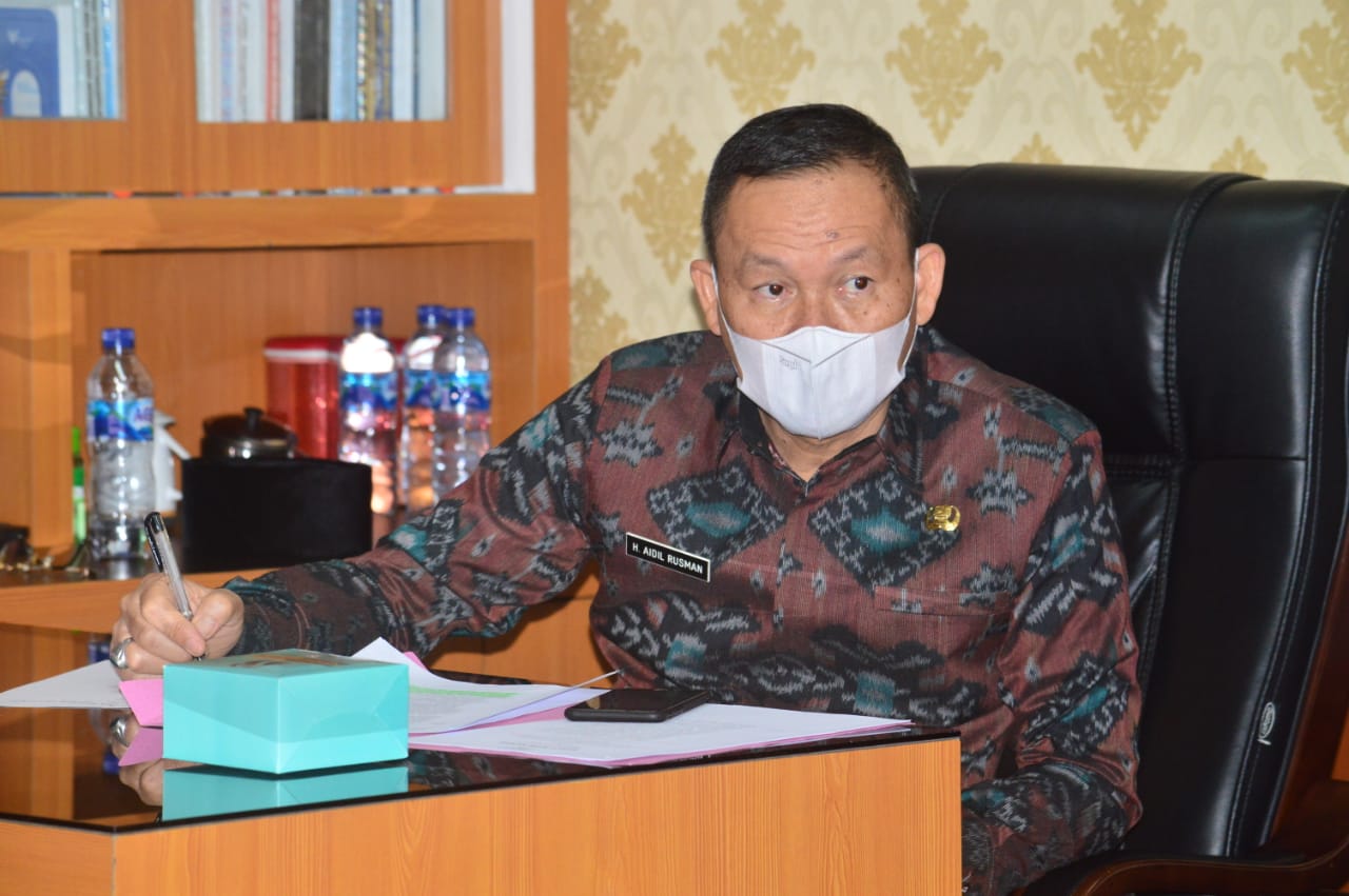 Asisten II Mura Pimpin Rapat Teknis Pembahasan TPP Semester II Tahun 2021