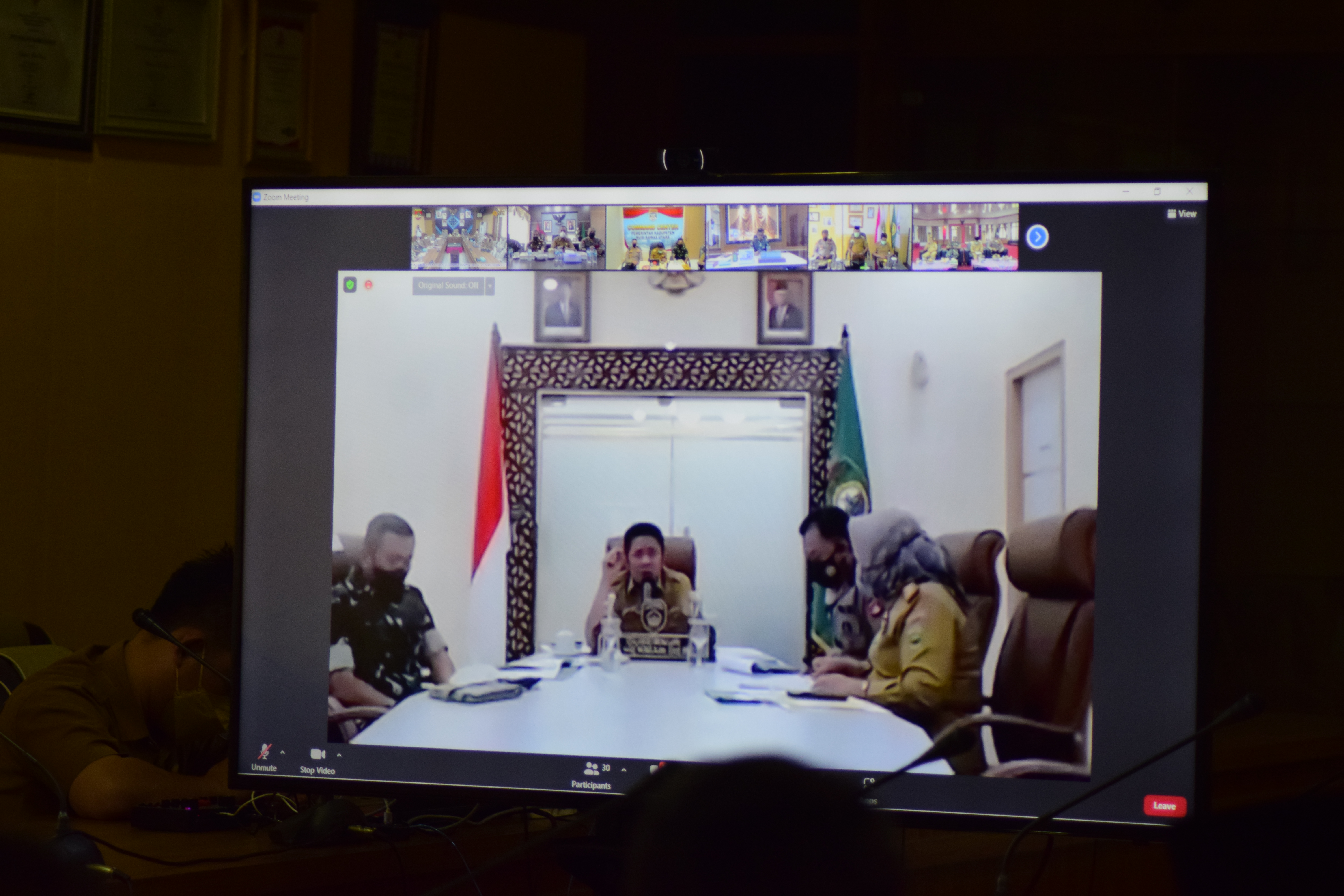 Wabup Mura ikuti Arahan Gubernur Sumsel terkait Penanganan Pandemi Covid-19 melalui VidCon