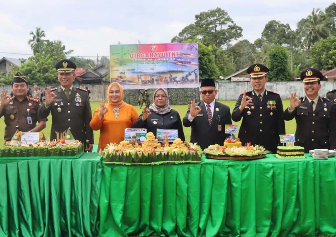 Upacara Peringatan HUT ke 77 TNI