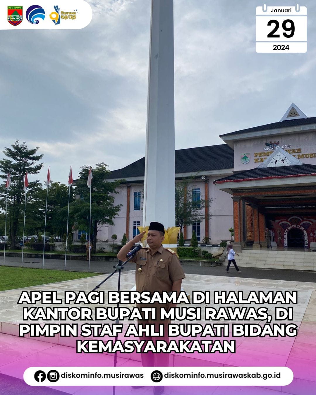 Staf Ahli Bidang Kemasyarakatan Pimpin Apel Pagi di Halaman Kantor Bupati