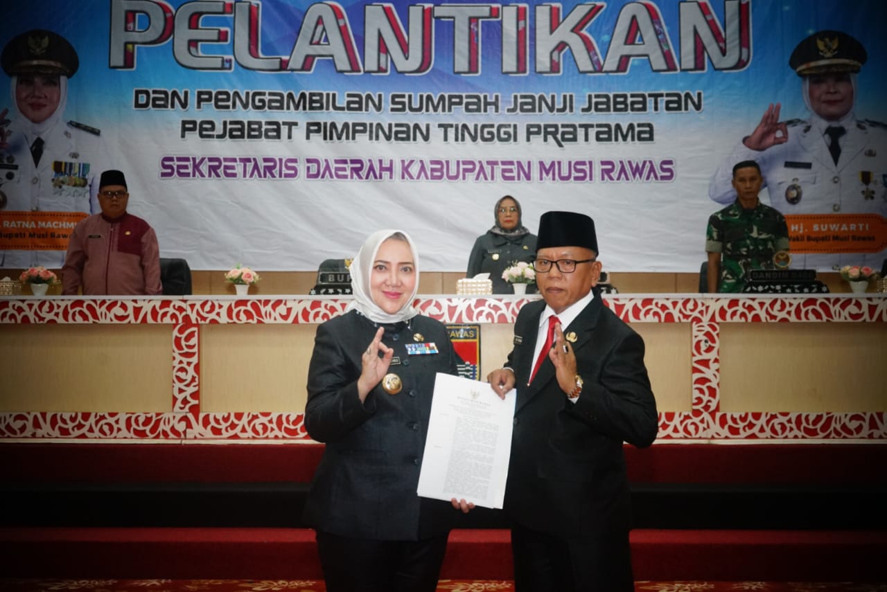 Pelantikan dan Pengambilan Sumpah Janji Sekda, Bupati Harap Dapat Mengemban Amanah Penuh Tanggung Jawab