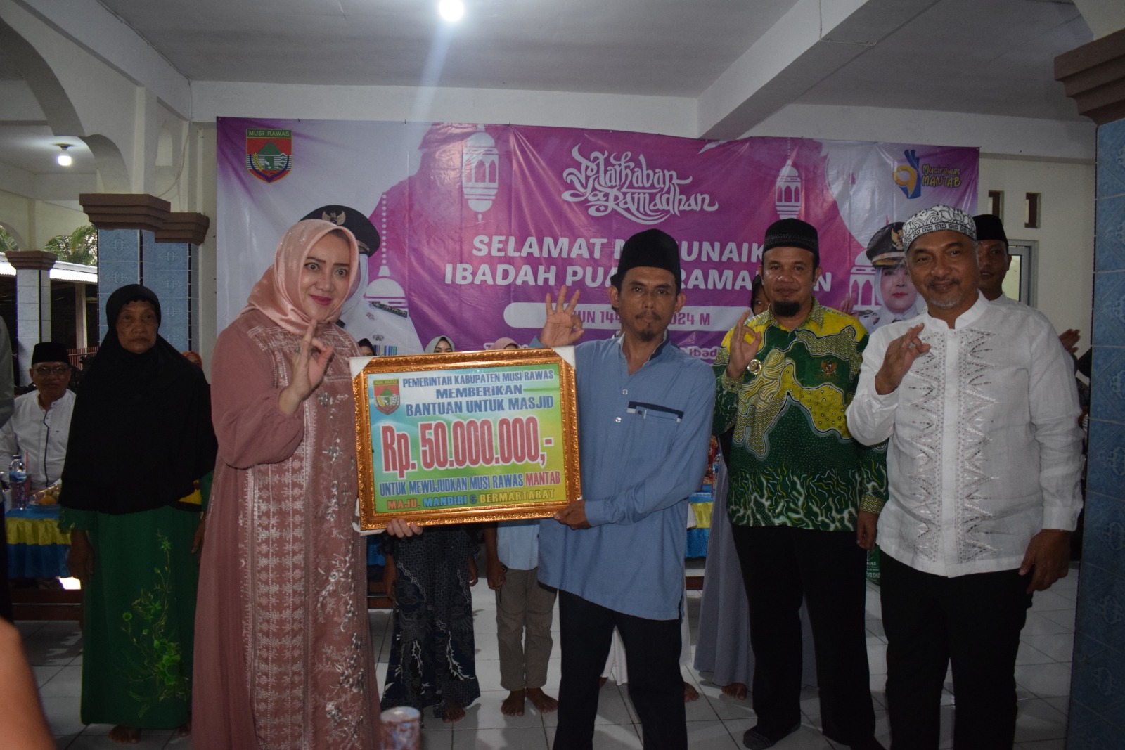 Safari Ramadhan Bupati Musi Rawas di Masjid Al Muttaqin Desa Tegal Sari, Megang Sakti