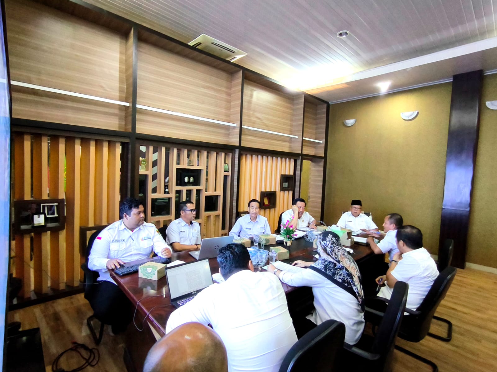 Sekda li pimpin Rapat Rancangan Peraturan Bupati Tentang Kendaraan Dinas Operasional Sewa